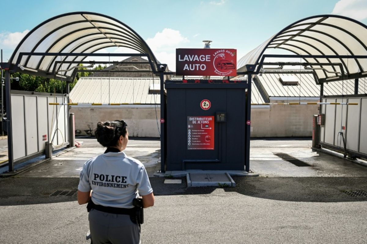 Sécheresse. Les lave-autos à l'arrêt réclament la même clémence que les golfs