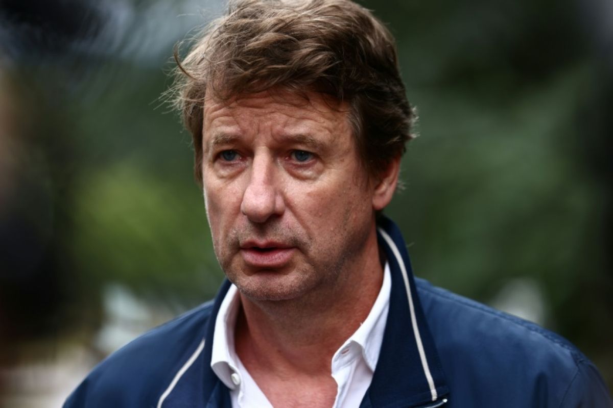 Yannick Jadot suspendu des Écologistes pour son ralliement à Raphaël Glucksmann
