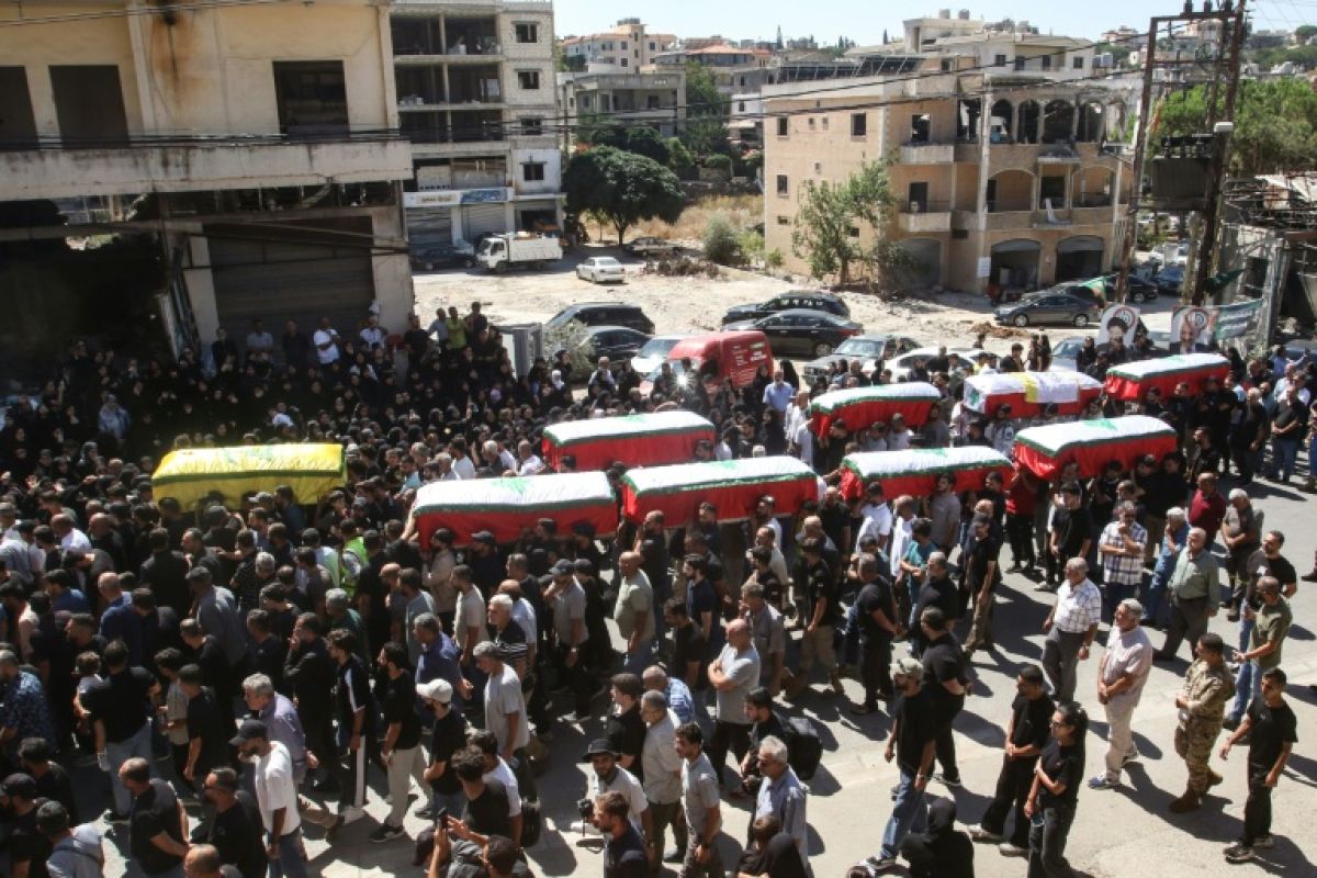 Au Liban, une frappe israélienne tue douze membres d'une même famille pendant leur sommeil