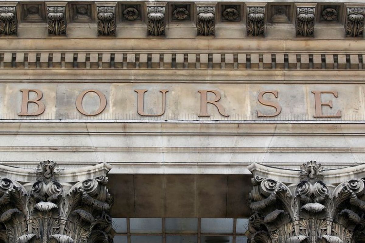 Les Bourses européennes avancent à petits pas, le pétrole leur complique la tâche