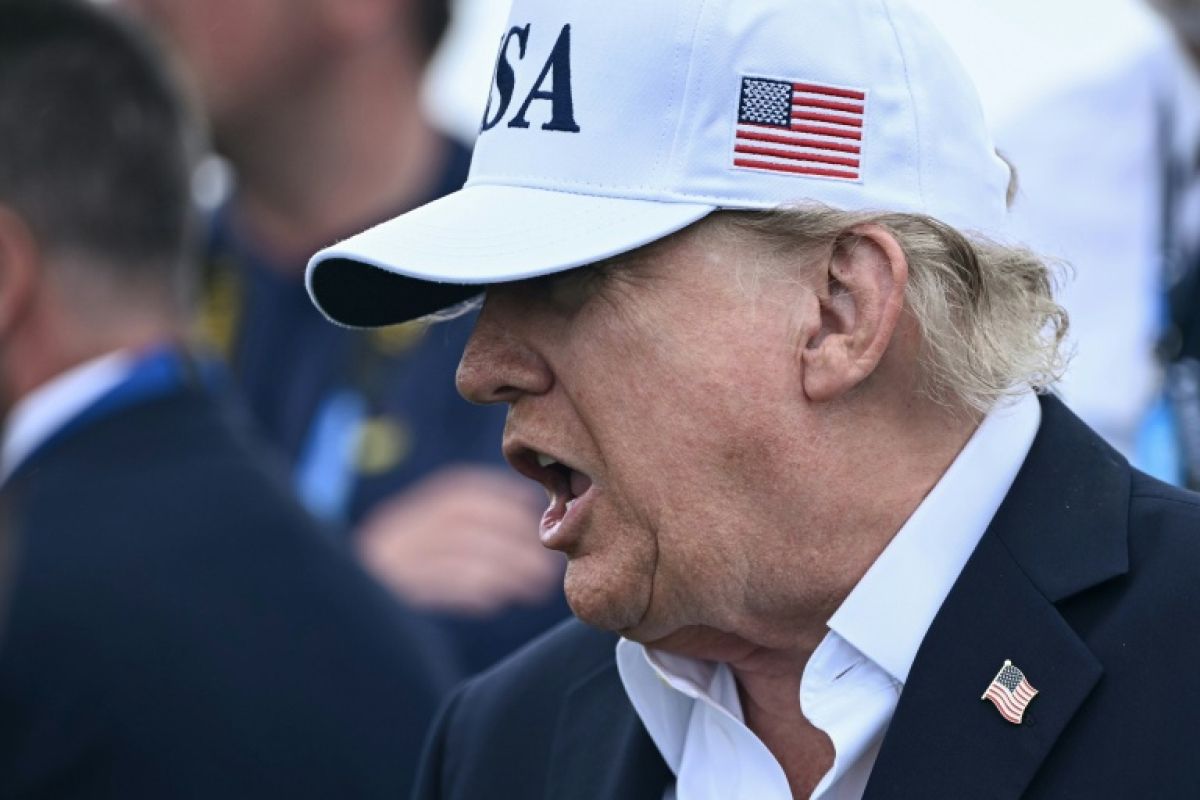 L'IA pourrait tuer l'humanité, alertent ses créateurs. Trump refuse de ralentir