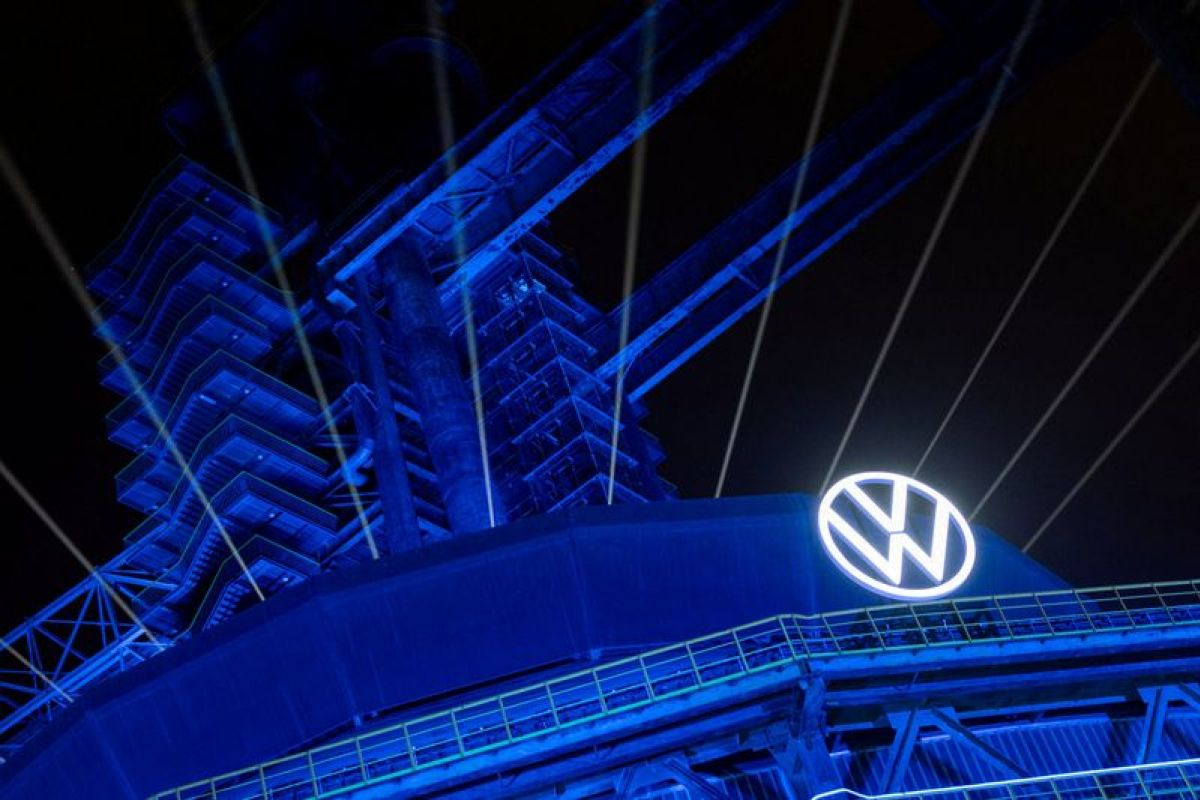 Volkswagen enquête sur le renvoi de 107 jeunes diplômés par un de ses fournisseurs chinois