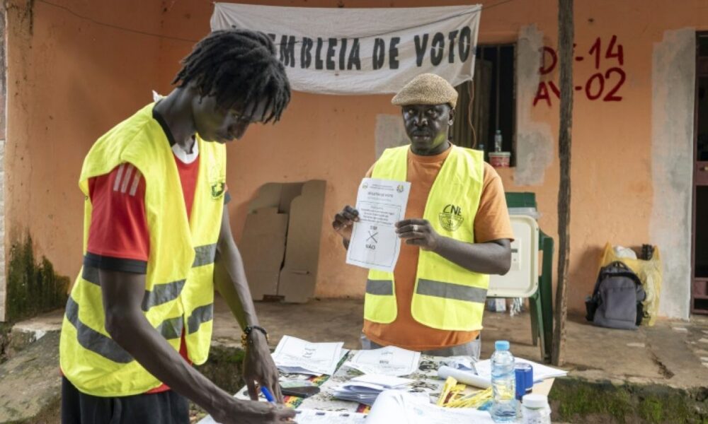 La Guinée-Bissau se choisit un président tout-puissant