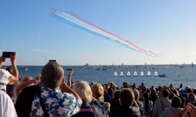 20 000 personnes et 150 bateaux pour dire merci à Charlie Dalin