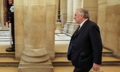 Assistants du MoDem, l'accusation veut deux ans avec sursis pour François Bayrou