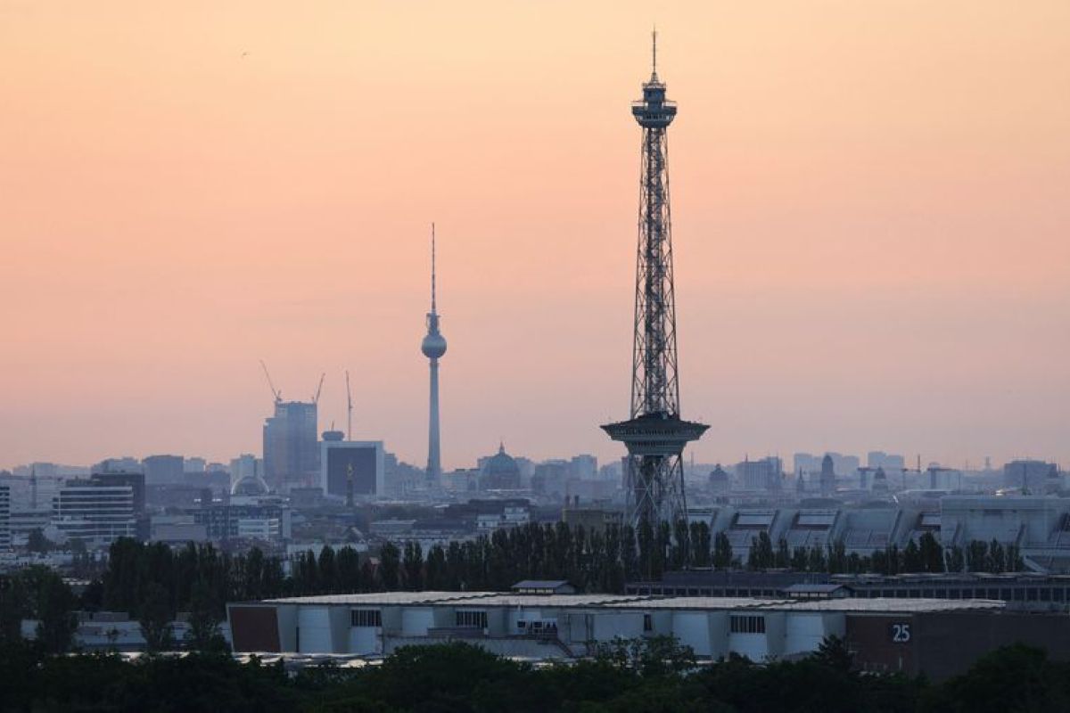 L'Allemagne redresse la barre économique et joue la prudence