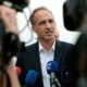 Primaire à gauche, Glucksmann retourne l’attaque sur le terrain du débat