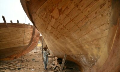 Les derniers gardiens des bateaux de bois à Karachi