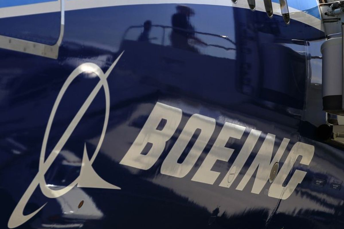 Boeing ralentit en août, le 787 freine la cadence