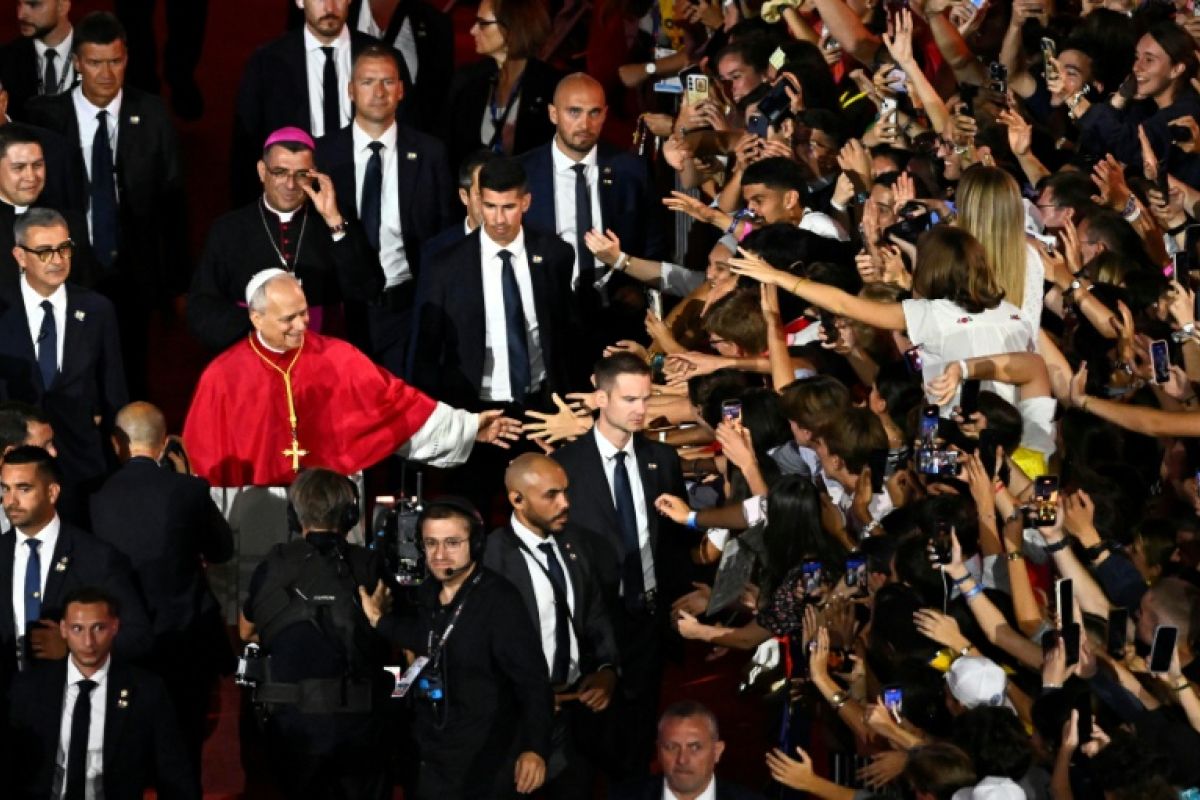 À Paris, 600 000 fidèles attendus pour la messe géante du pape Léon XIV