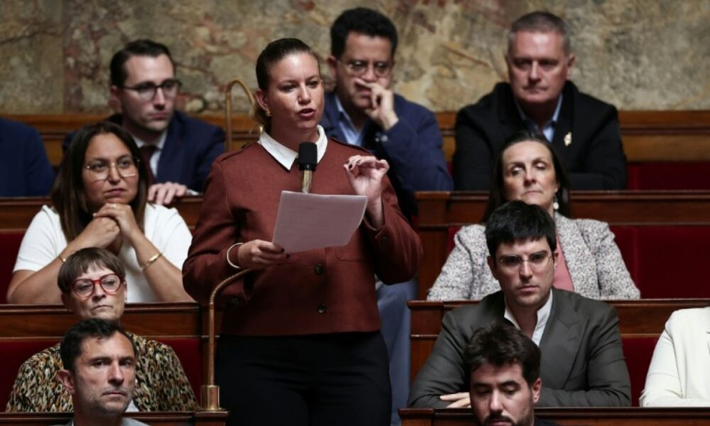 Abaya à l'école, la promesse des Insoumis qui relance une guerre politique