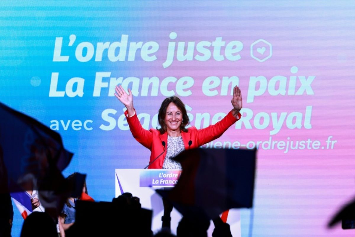 Ségolène Royal ressort « l'ordre juste » et promet une France tranquille