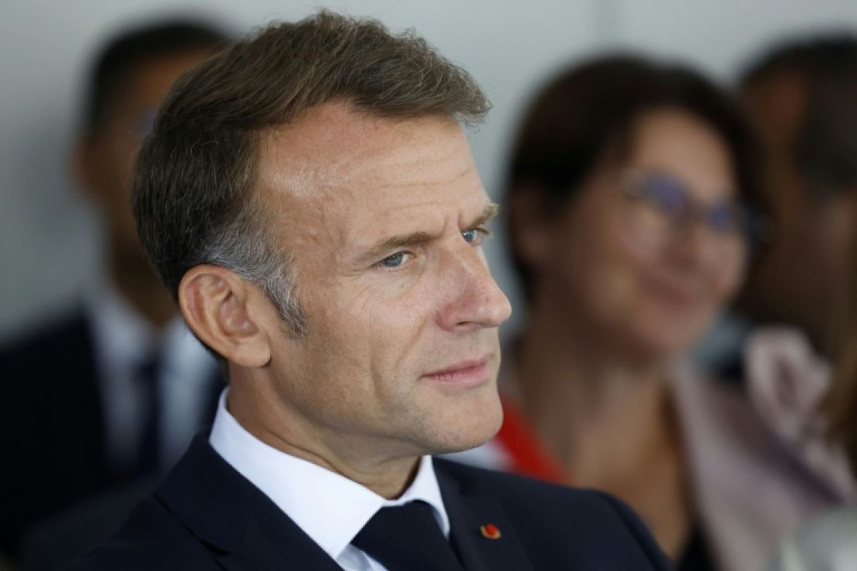 Pourquoi la tapisserie de Bayeux devient le symbole du rapprochement franco-britannique