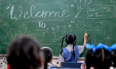 Les catastrophes climatiques éloignent des millions de filles de l'école