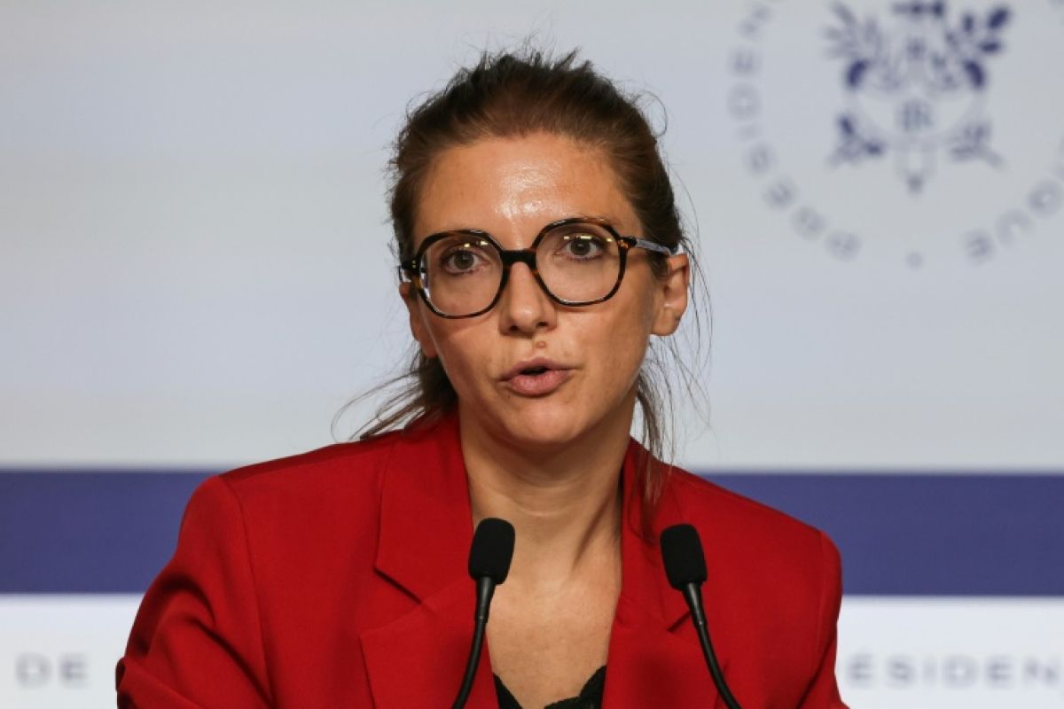 Aurore Bergé refuse de qualifier le « grand remplacement » de raciste et se fait recadrer jusque dans son camp
