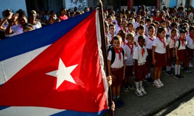 À Cuba, la rentrée des classes se vit dans le noir et sans uniforme