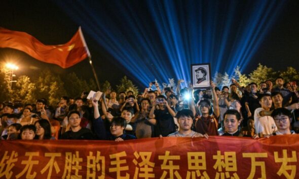 Cinquante ans après sa mort, Mao Tsé-toung reste une idole à Shaoshan