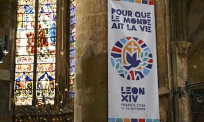 Sept victimes de violences dans l'Église iront parler au pape, déterminées à ne rien lâcher