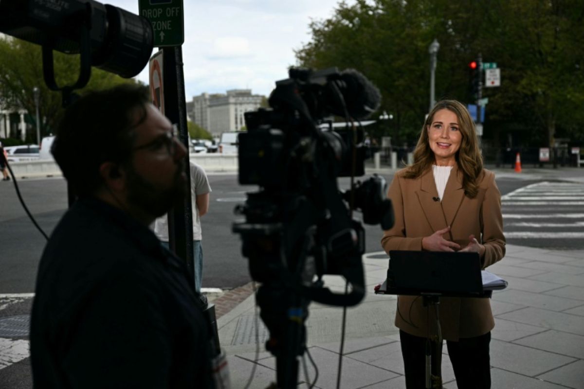 CNN, MS NOW et Politico passent à l'offensive en justice pour rouvrir les portes de la Maison Blanche