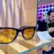 Ces lunettes qui filment les femmes sans qu'elles le sachent
