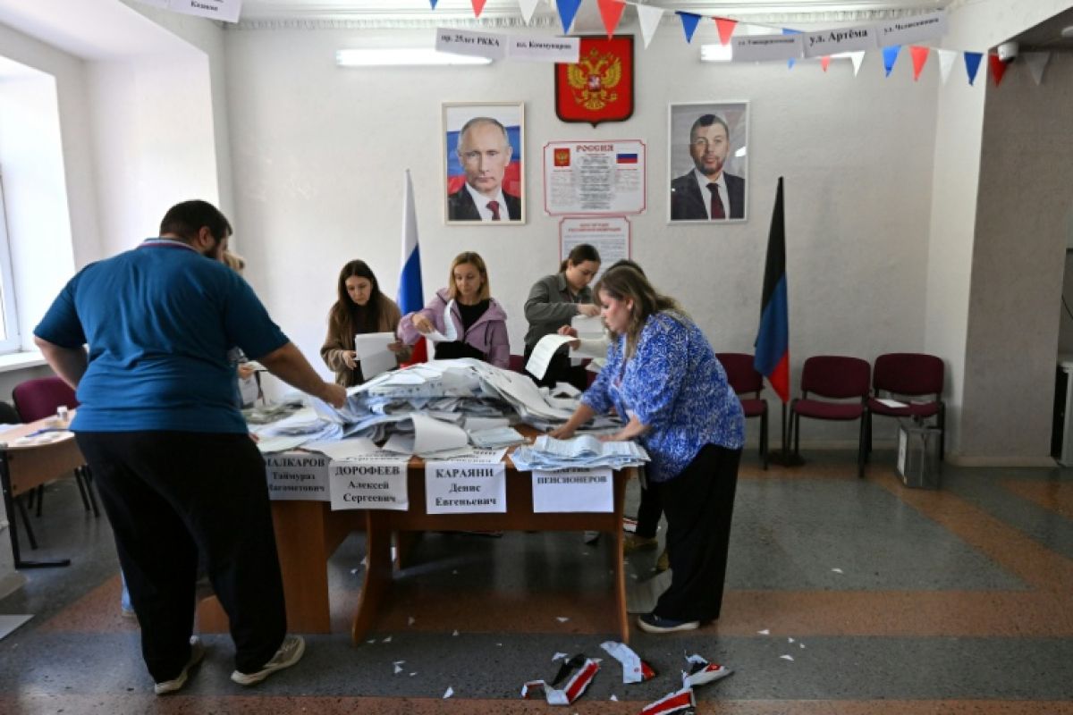 Russie unie écrase des législatives sans adversaire, entre drones et cyberattaques