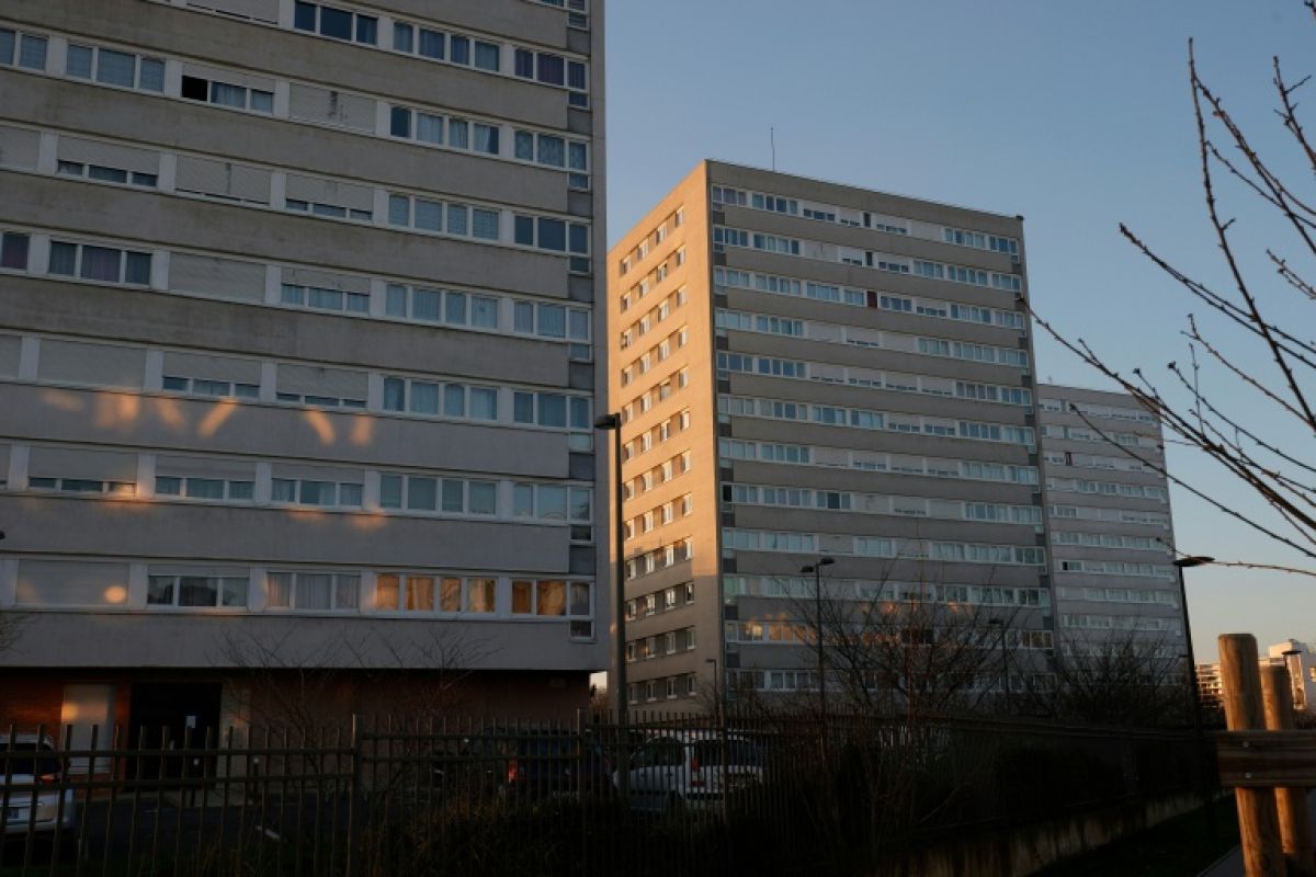 Chauffer les HLM sans gaz, un casse-tête qui inquiète les bailleurs