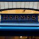 Hermès ralentit au troisième trimestre et voit ses ventes de vêtements reculer
