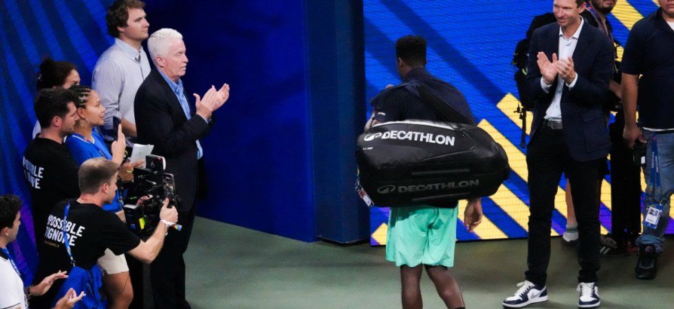 Gaël Monfils s'arrête là, sans un mot, et laisse ses proches dans le flou