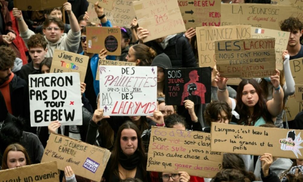 Greta Thunberg soutient les lycéens, les blocages reprennent partout en France