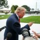 Trump réclame un nouveau président en Ukraine et Zelensky dénonce un écran de fumée