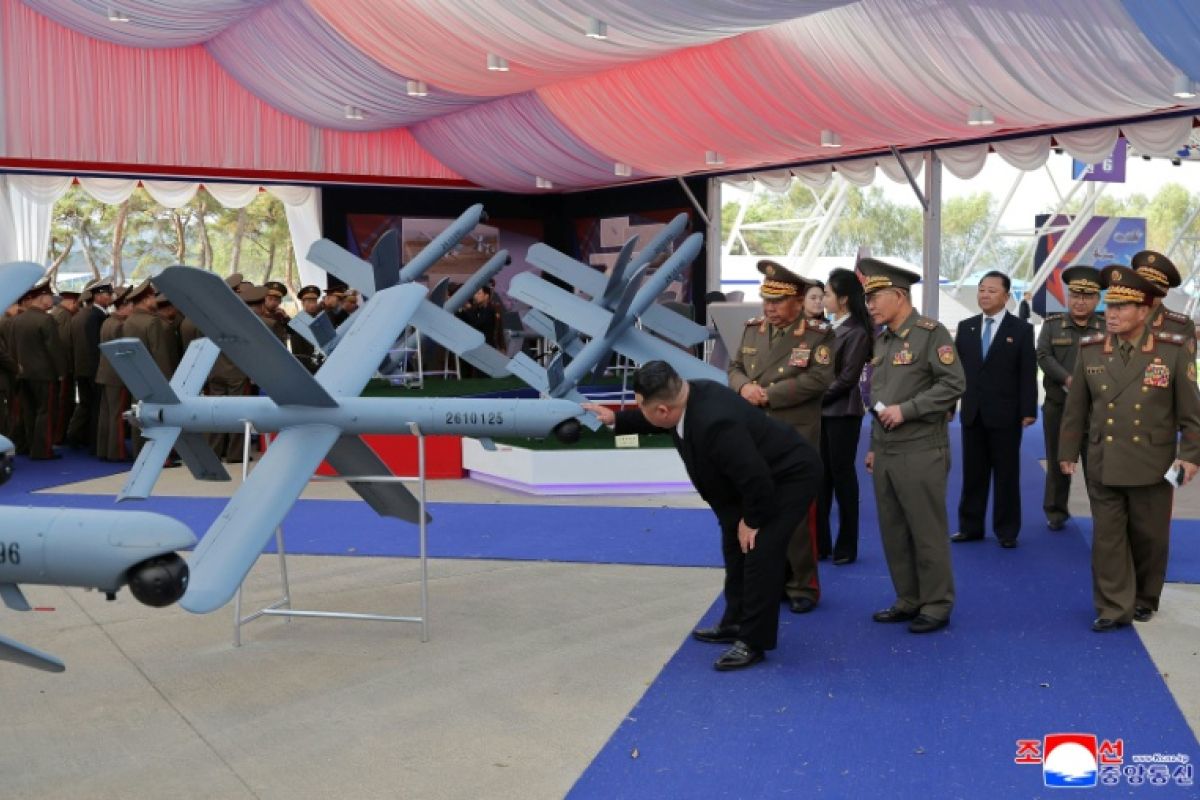 Kim Jong Un veut des drones et de l’IA pour viser la supériorité militaire