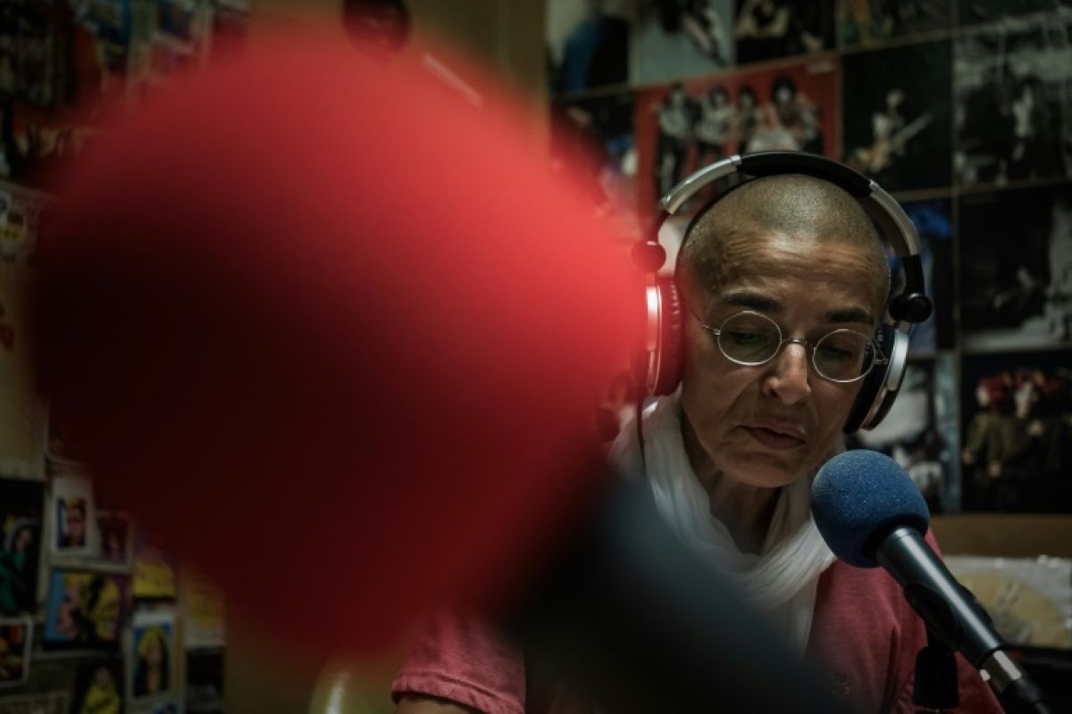 Dans ce studio de Niort, les patients de psychiatrie prennent le micro pour aller mieux