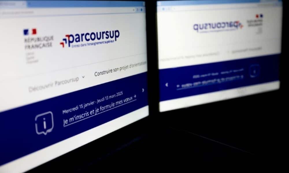Parcoursup sous pression, l'exécutif défend un système qui divise