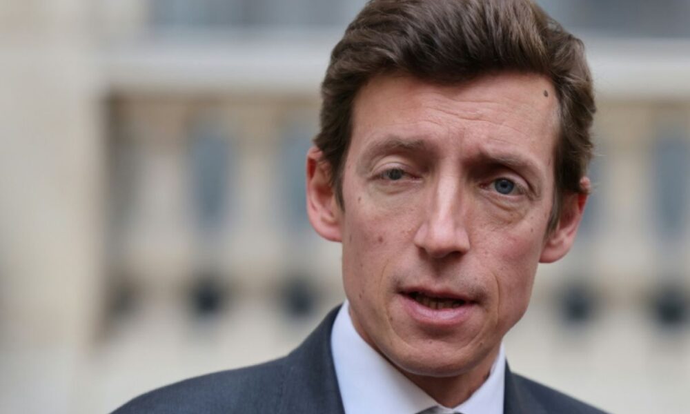 Jusqu'à 500 lycées fermés lundi, 24 établissements saccagés