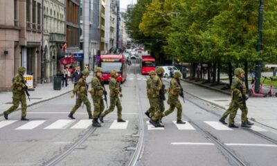 Quand les voitures de location de l'armée norvégienne filment les codes des bases