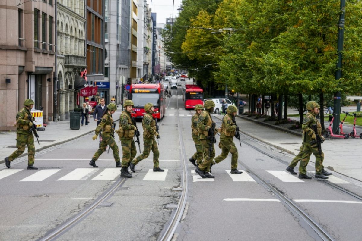 Quand les voitures de location de l'armée norvégienne filment les codes des bases