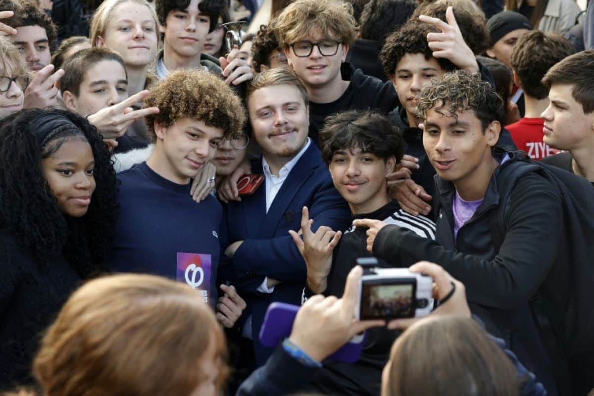 Louis Boyard, idole des lycéens et roi de TikTok