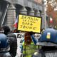 Gilets jaunes et lycéens main dans la main pour reprendre la rue