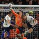 La boulette de Penders offre le derby à Tottenham et fait tomber Chelsea