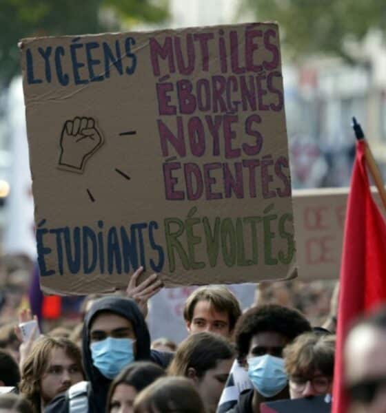 Le bac, pas les matraques, la jeunesse descend dans la rue