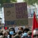 Le bac, pas les matraques, la jeunesse descend dans la rue
