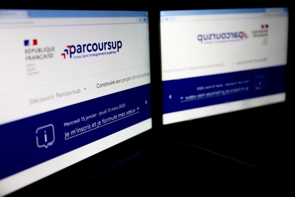 Parcoursup va être remplacé en deux temps et les bourses suivront l'inflation
