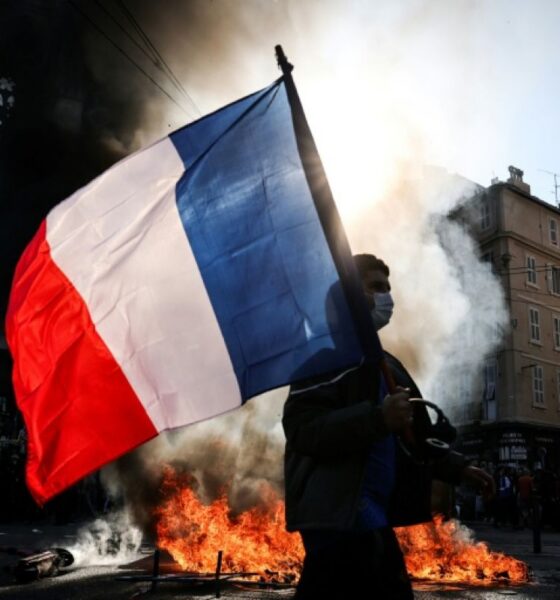 Gilets jaunes, syndicats et lycéens de retour dans la rue, les préfectures serrent la vis