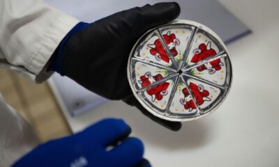 Cent ans de portions triangulaires, et un jumeau numérique pour La Vache qui rit