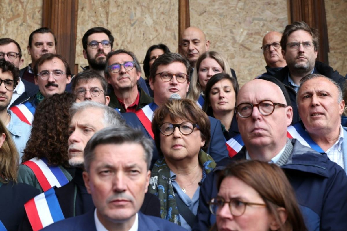 Des mairies comme point de ralliement face aux violences
