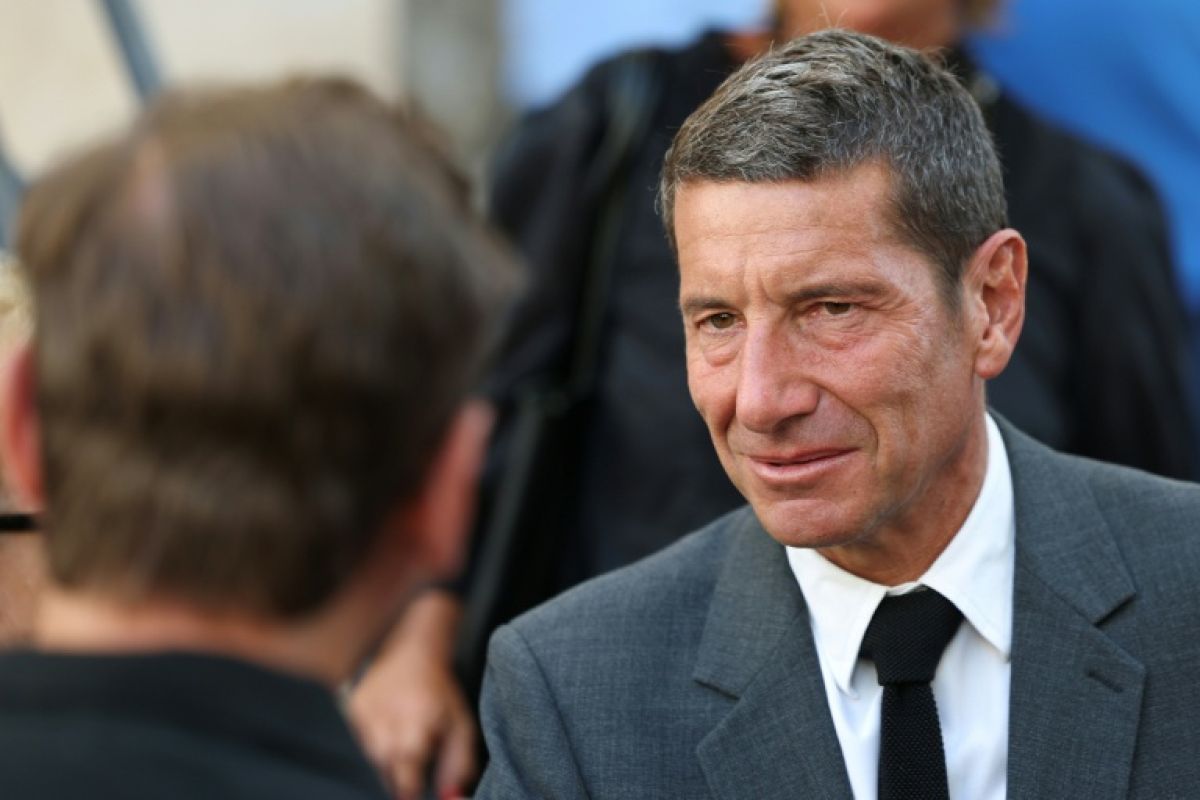 Les maires de France perdent patience avec la double casquette de David Lisnard
