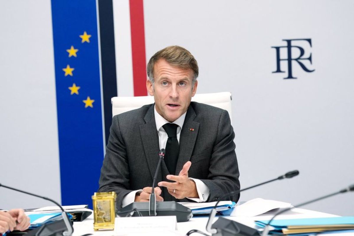 Manifester sans légitimité ne passera plus annonce Emmanuel Macron