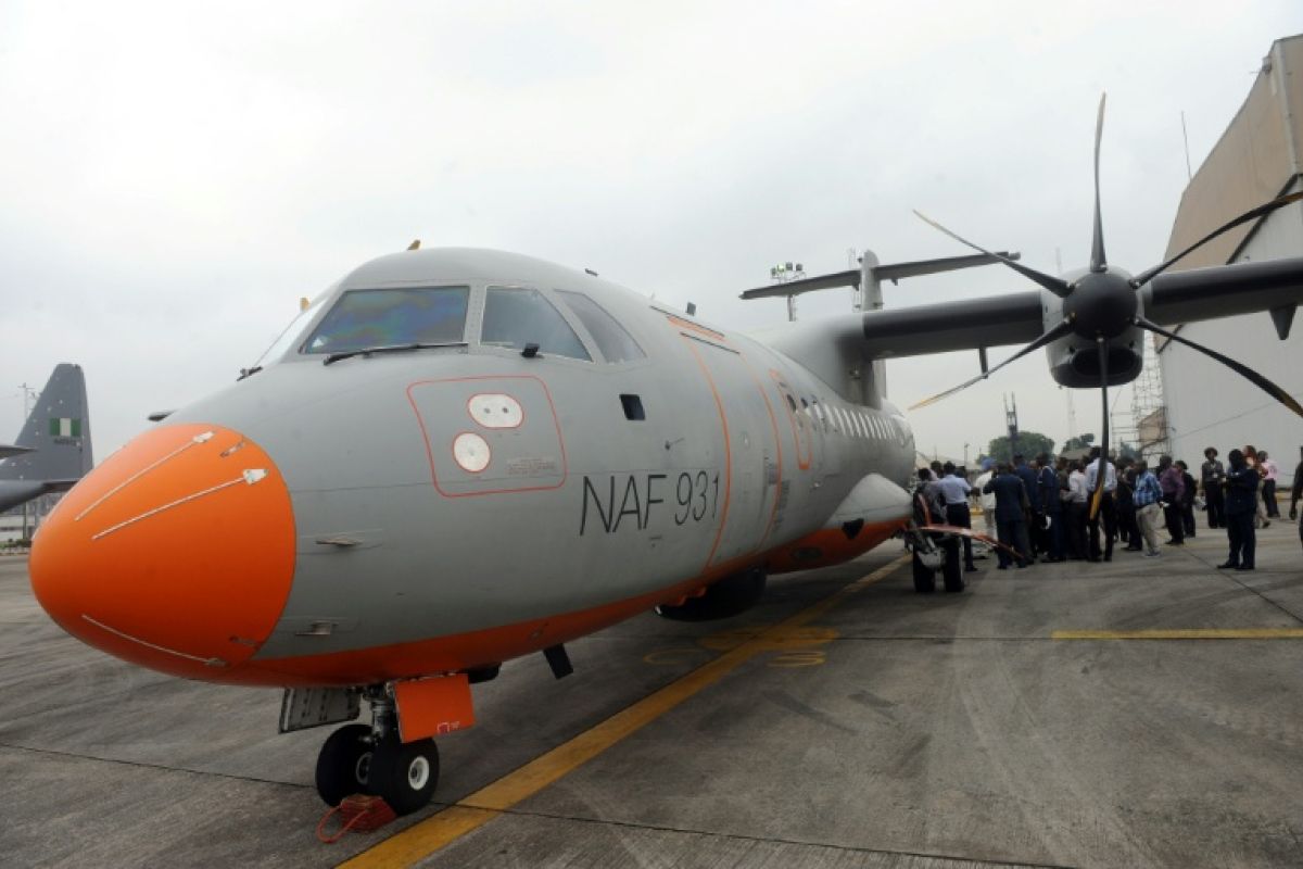 Aucun survivant après la chute d'un avion militaire dans les marais du Nigeria
