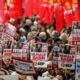En Turquie, des milliers de personnes dans la rue pour défendre une presse libre