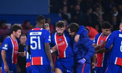 Le PSG s'impose face à Barcelone mais perd trois cadres